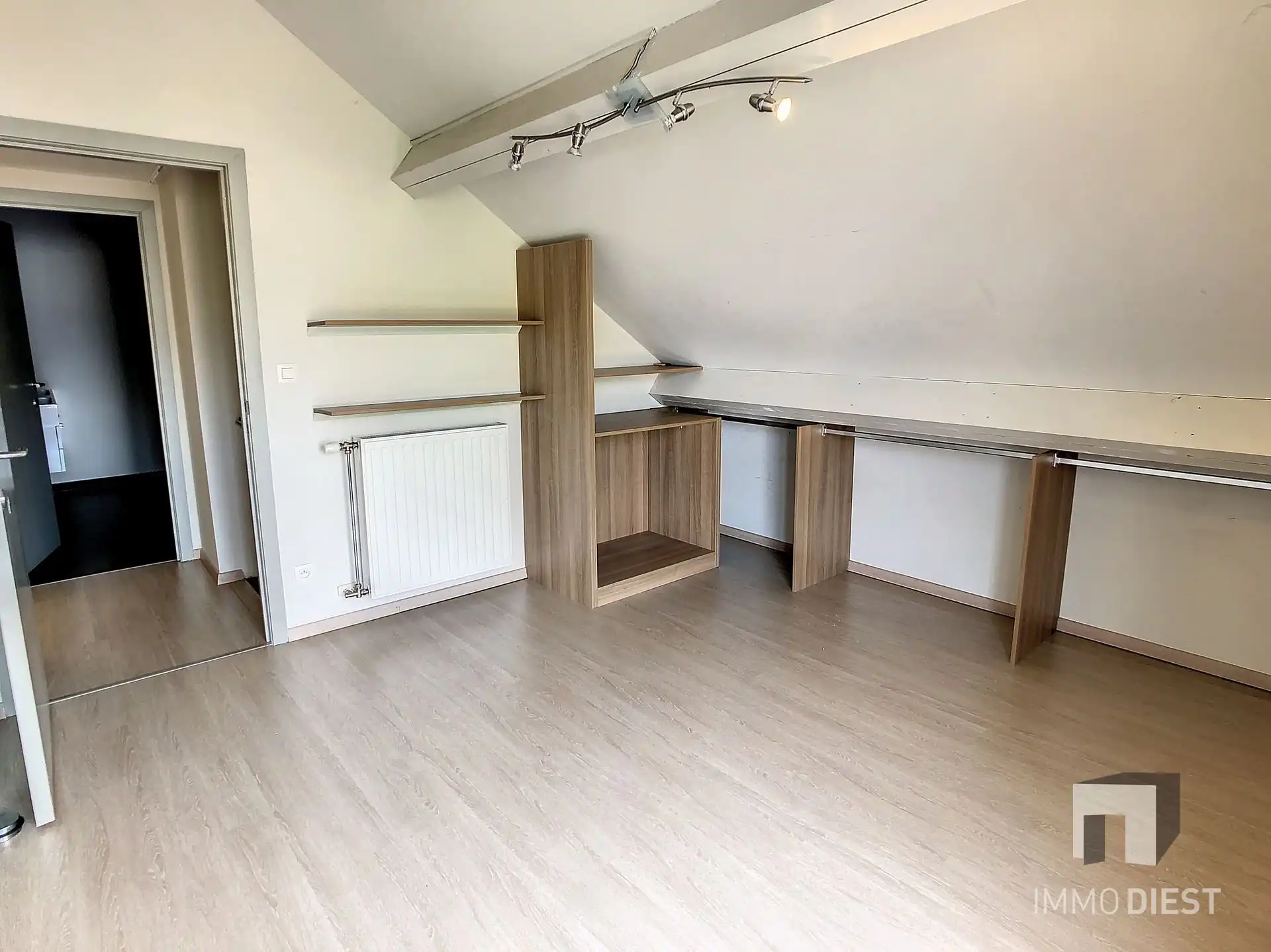 Knappe duplex met zicht op park en Demer - 3 slpks en parking foto 23