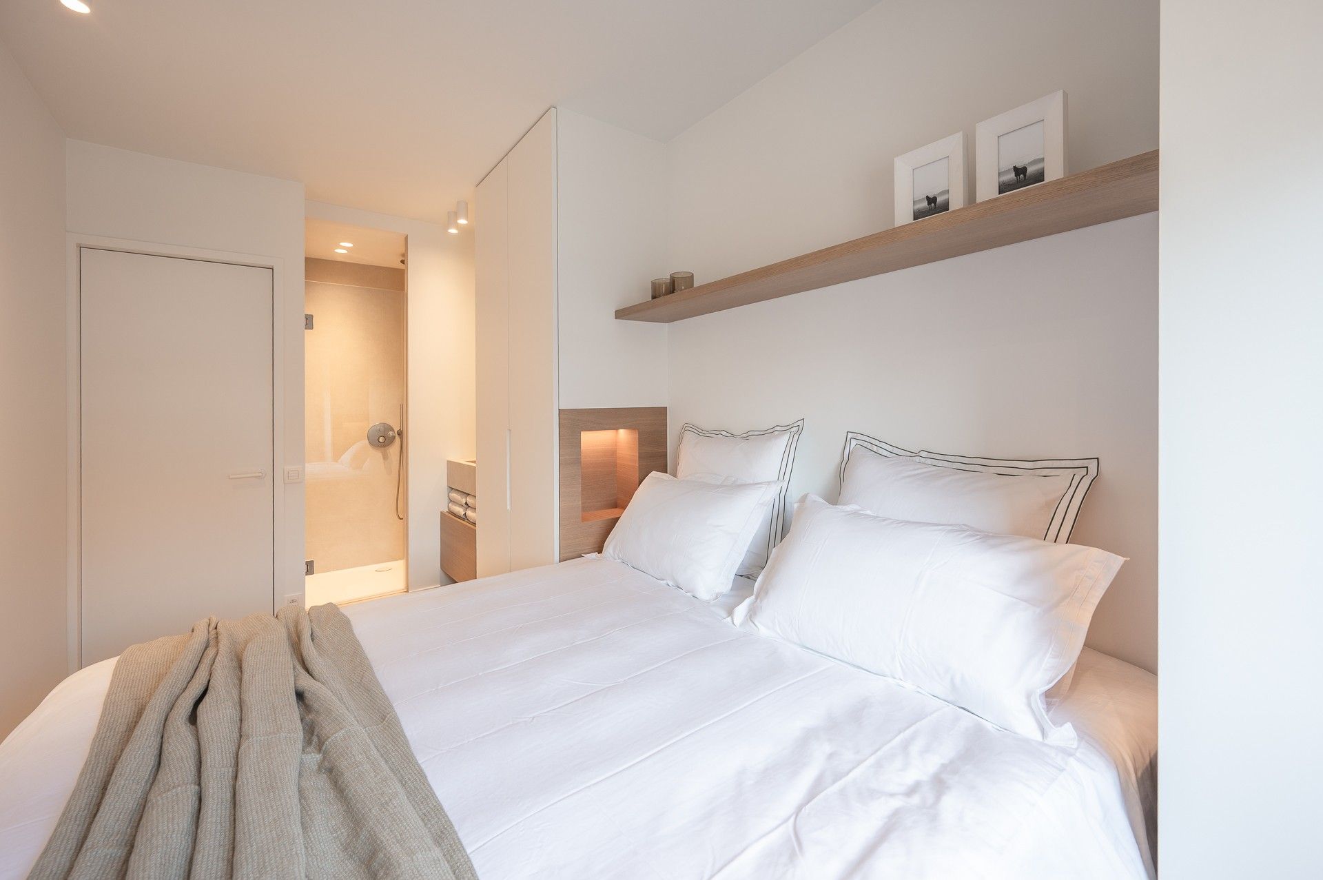 Verfijnde renovatie met 3 slaapkamers in hartje Knokke foto 12