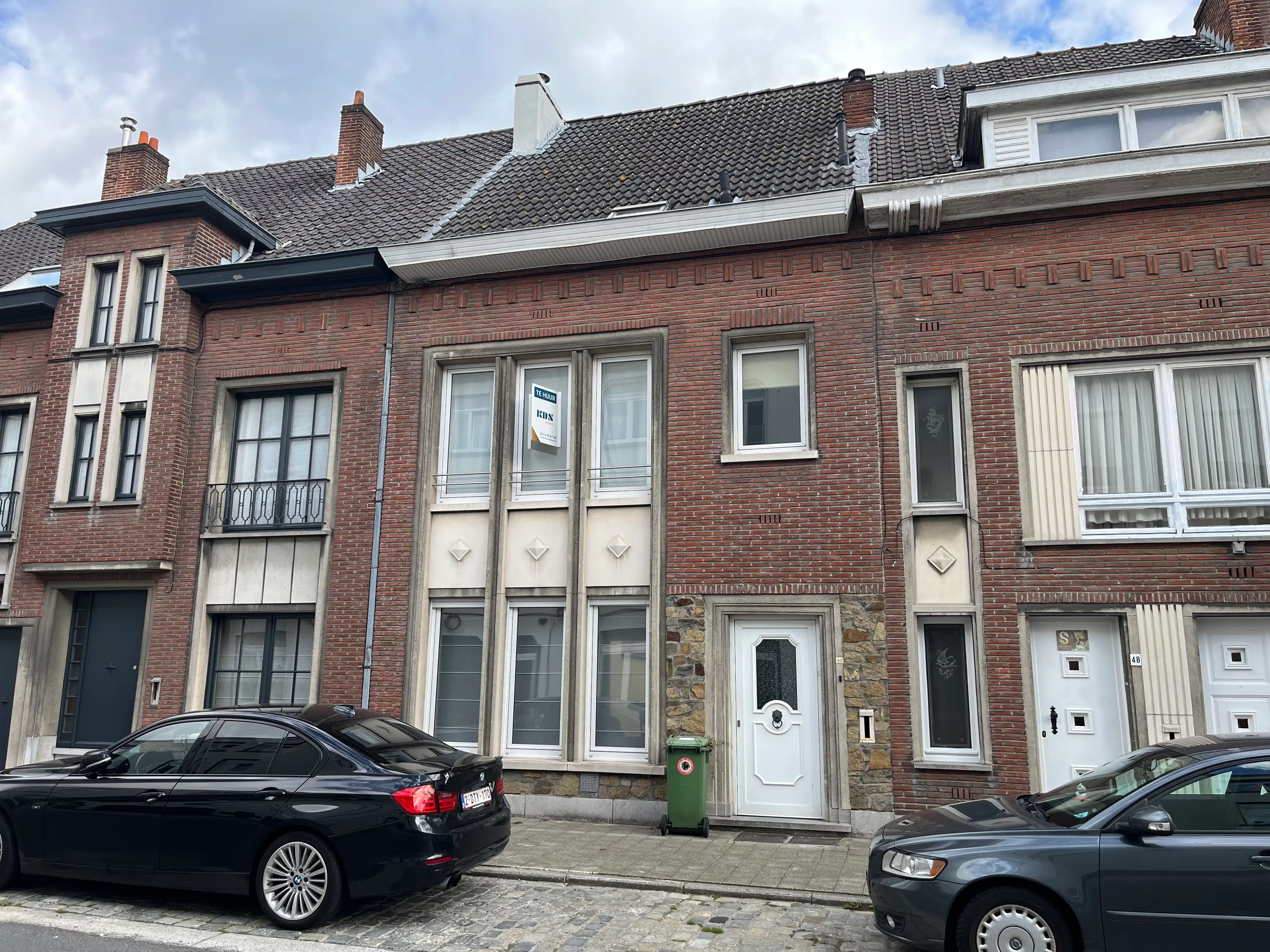 Gezellige, lichtrijke woning foto {{pictureIndex}}