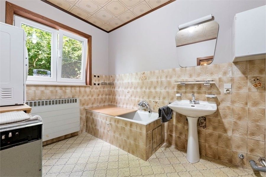 RENOVATIEPROJECT MET POTENTIEEL EN REEDS VERNIEUWDE VERDIEPING IN HARTJE KORTENAKEN foto 22