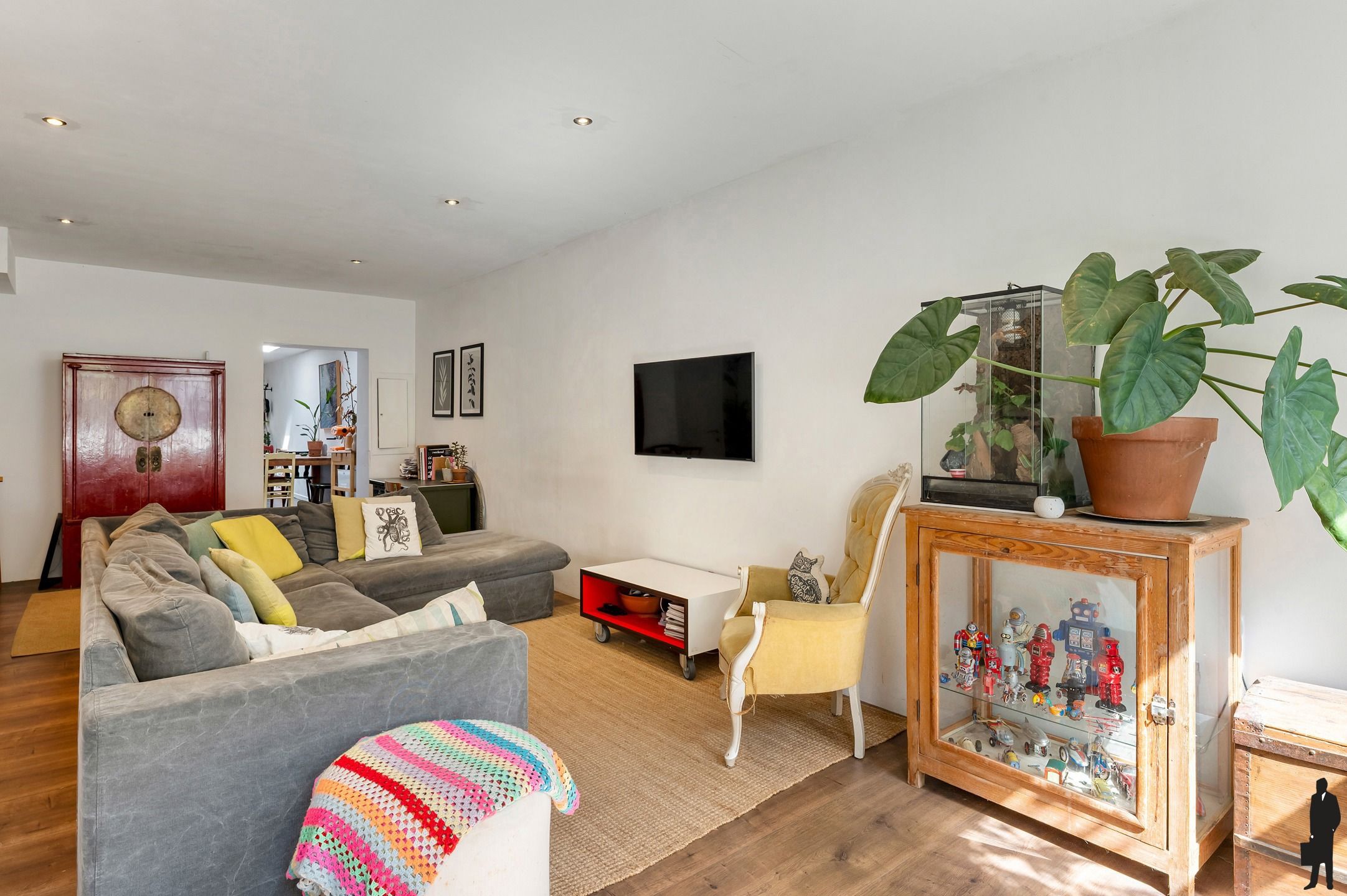 Wonen met karakter en ruimte – charmante woning met tuin, atelier en 4 slaapkamers foto 3