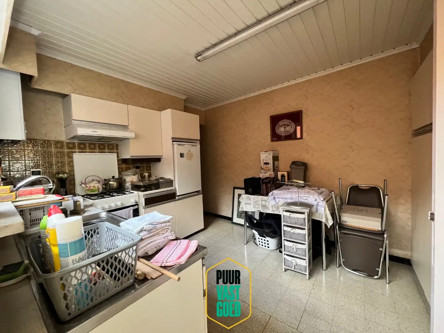 Vlot bereikbare en degelijke woning met tuin, garage en dubbele oprit. foto 10