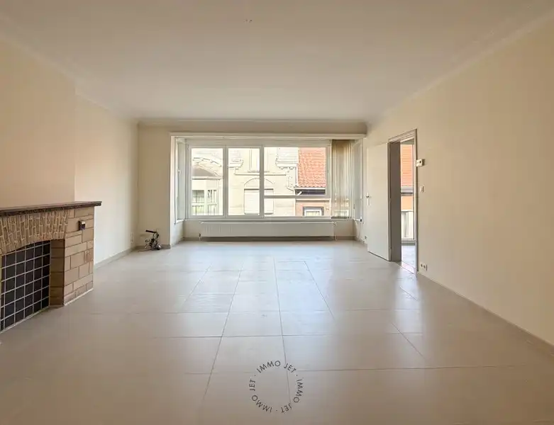 Ruim en lichtrijk appartement met twee terrassen foto 4