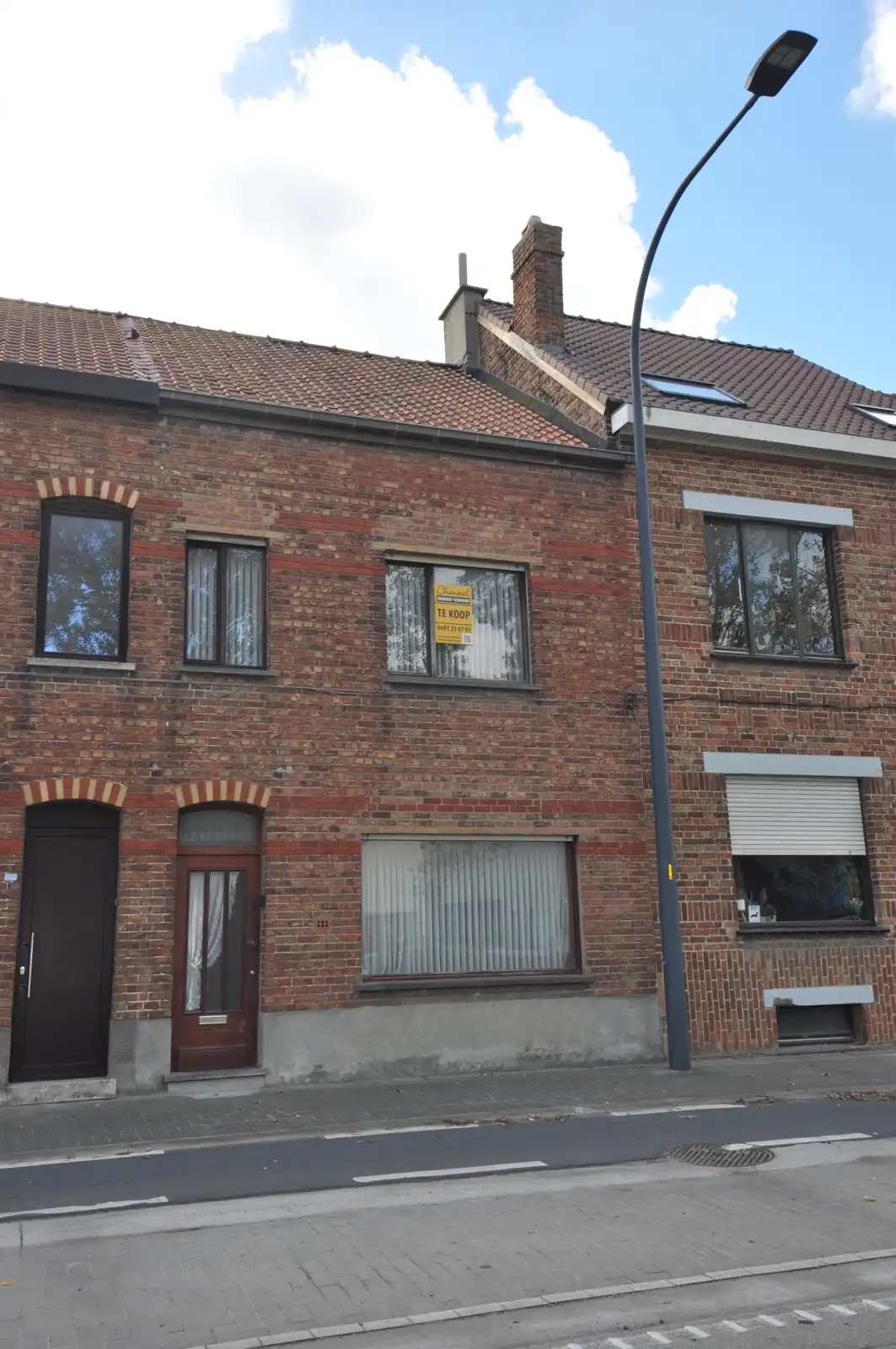 Eensgezinswoning met 3 slaapkamers te Zandvoorde foto {{pictureIndex}}