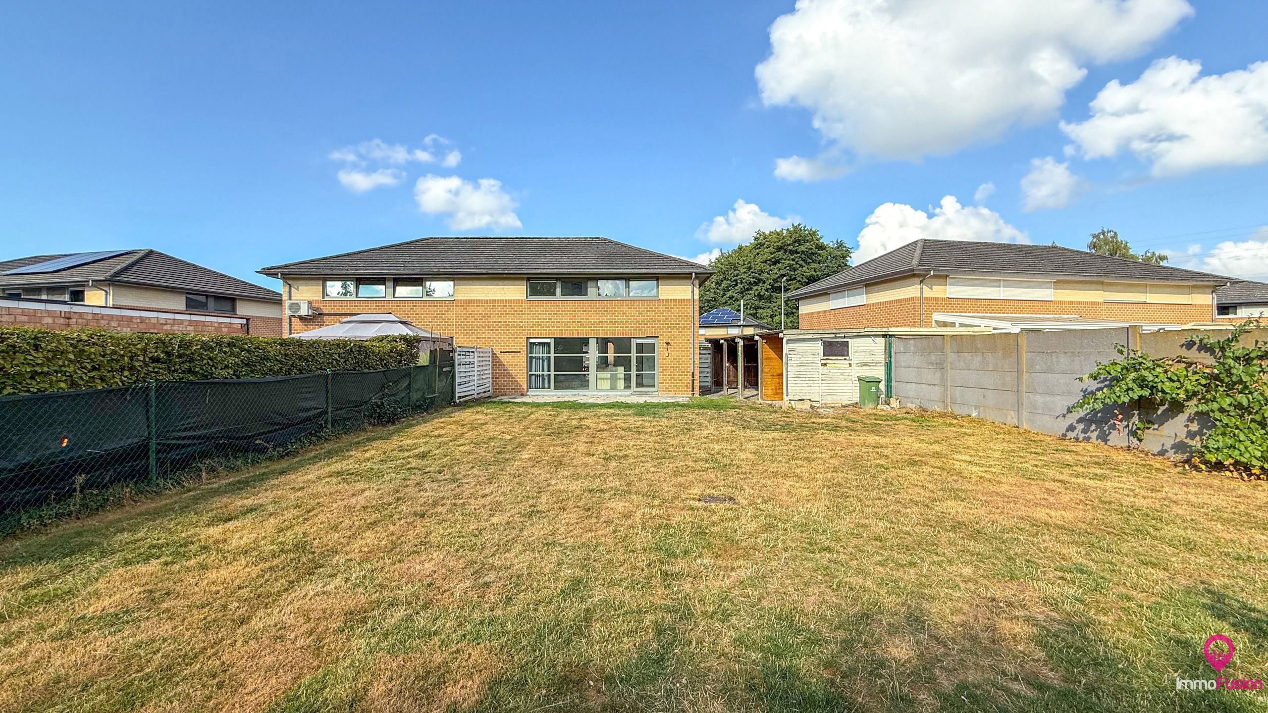 Te renoveren woning met grote tuin in doodlopende straat! foto 37