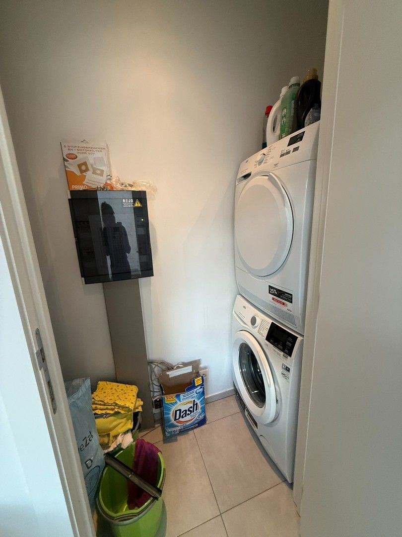 Instapklaar appartement met ruim terras vlakbij het centrum van Diepenbeek. foto 9