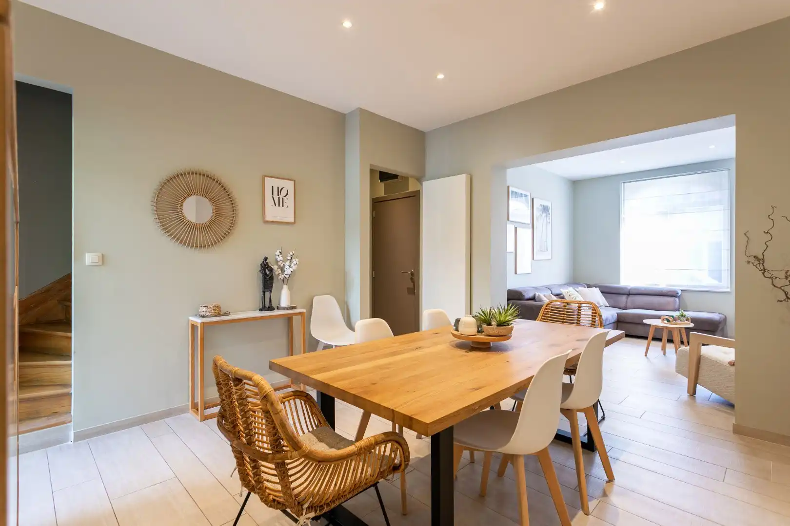 Gerenoveerde woning (EPC:C) met 4 slpk en tuin foto {{pictureIndex}}