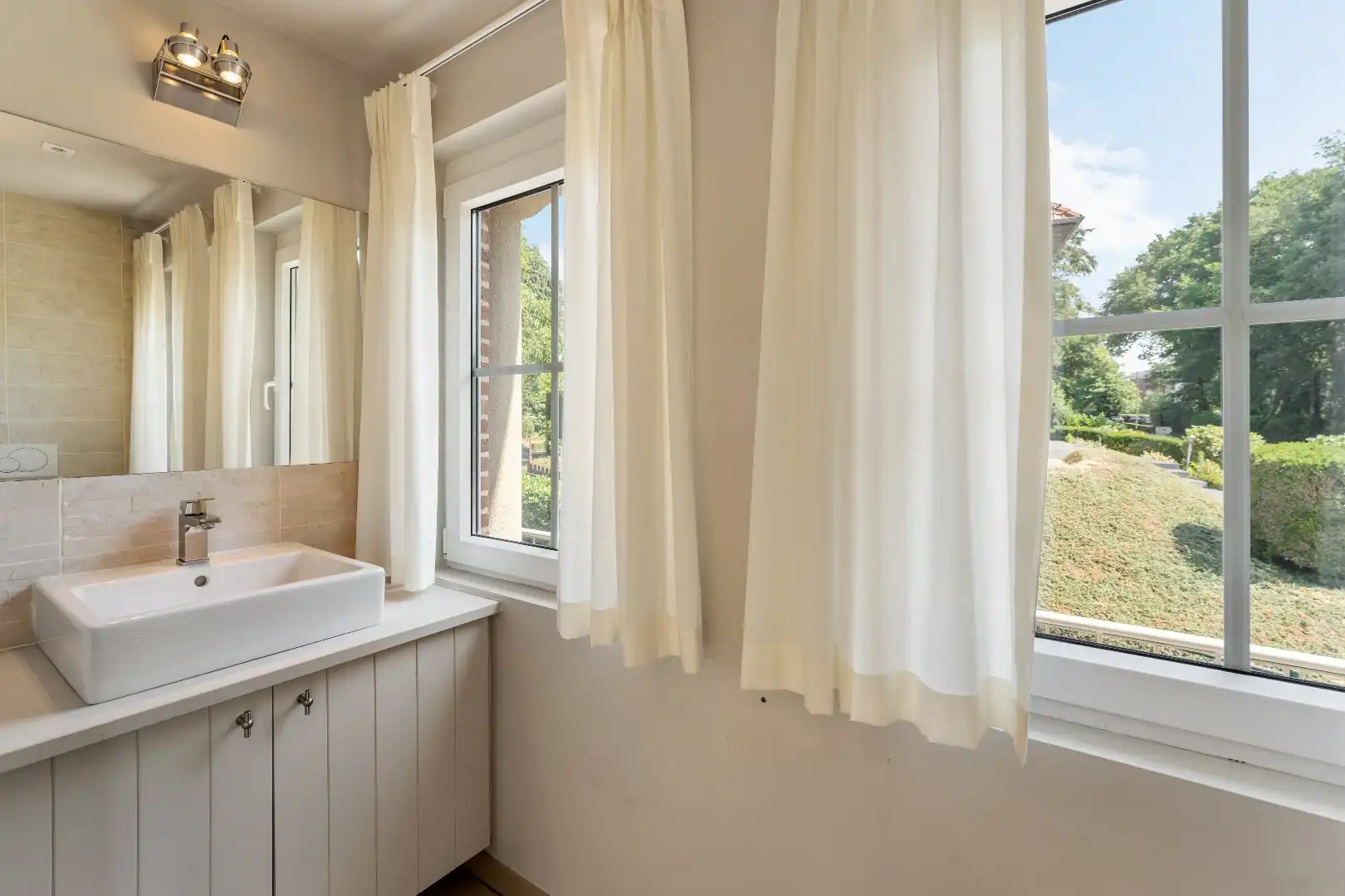 Luxueus villa-appartement foto 23