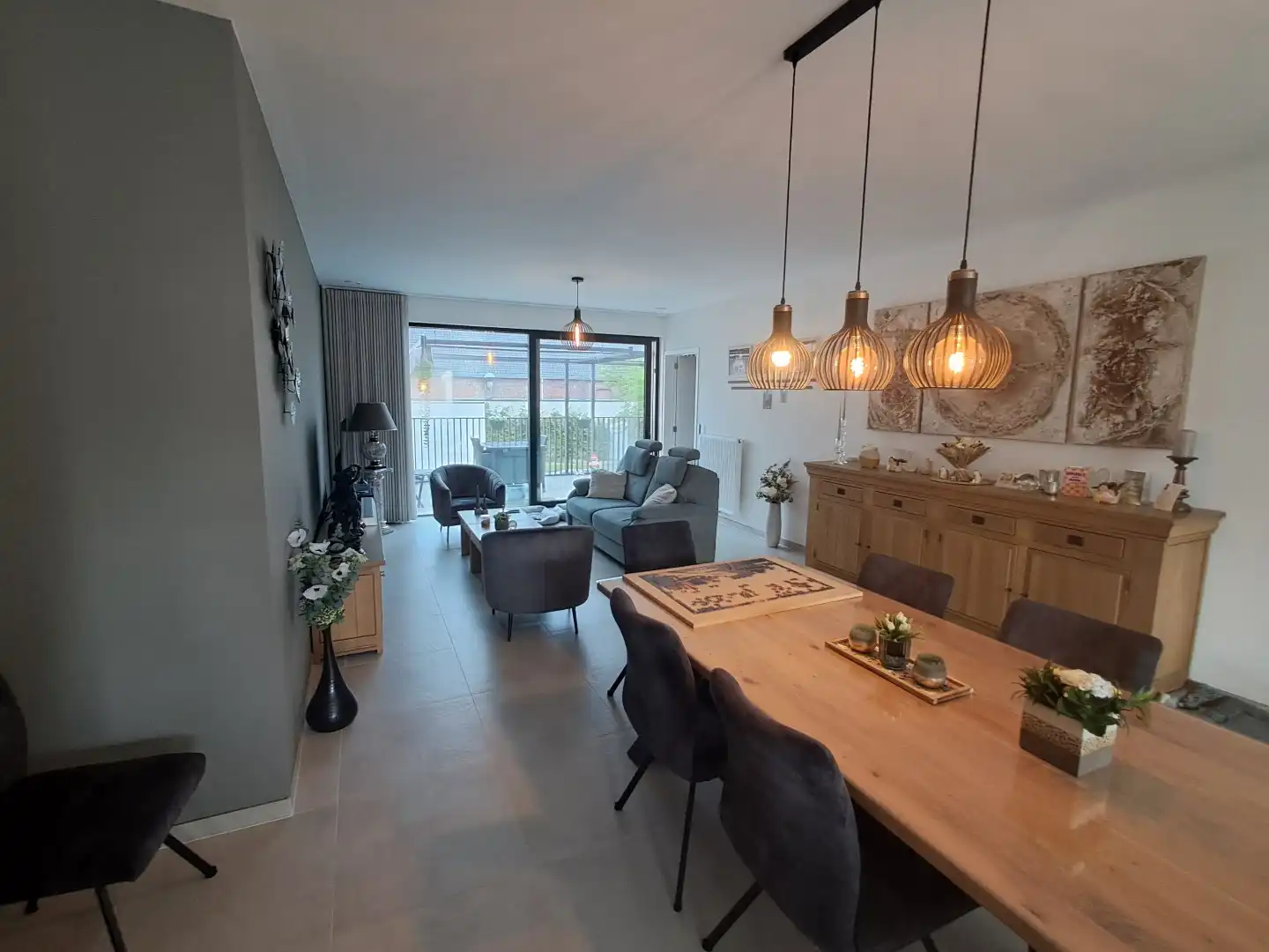  Ruim en energiezuinig appartement in Lichtervelde foto 8