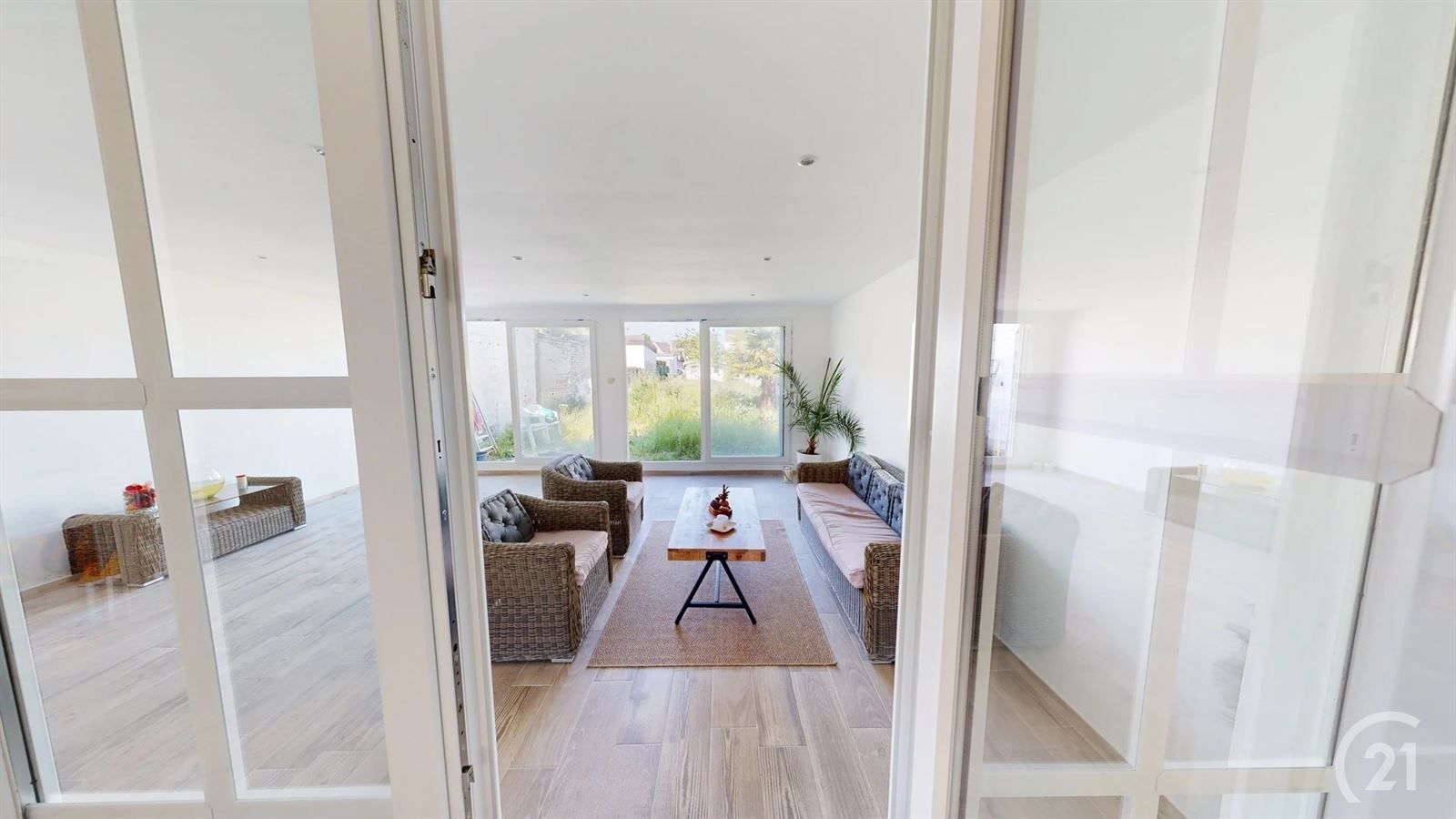 Gerenoveerde woning met tuin en 5 slaapkamers foto 12