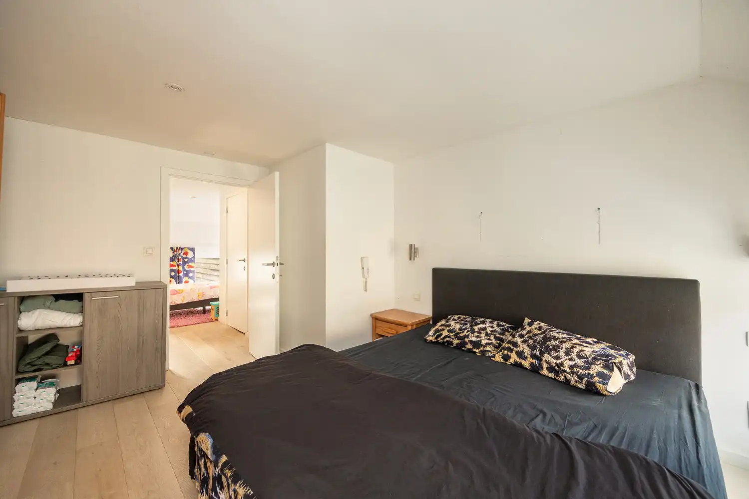 Charmante en instapklare starterswoning met grote Zuid-tuin foto 18