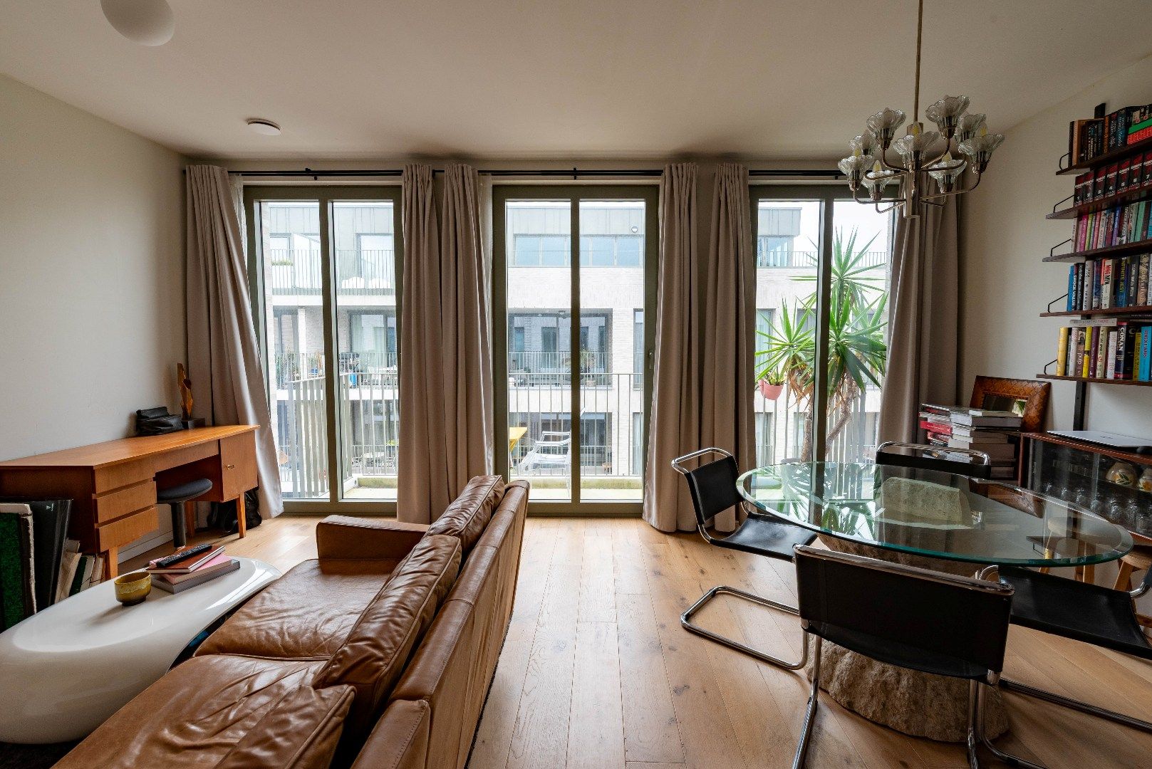 Energie-zuinig nieuwbouw appartement met 2 slk en terras foto 11