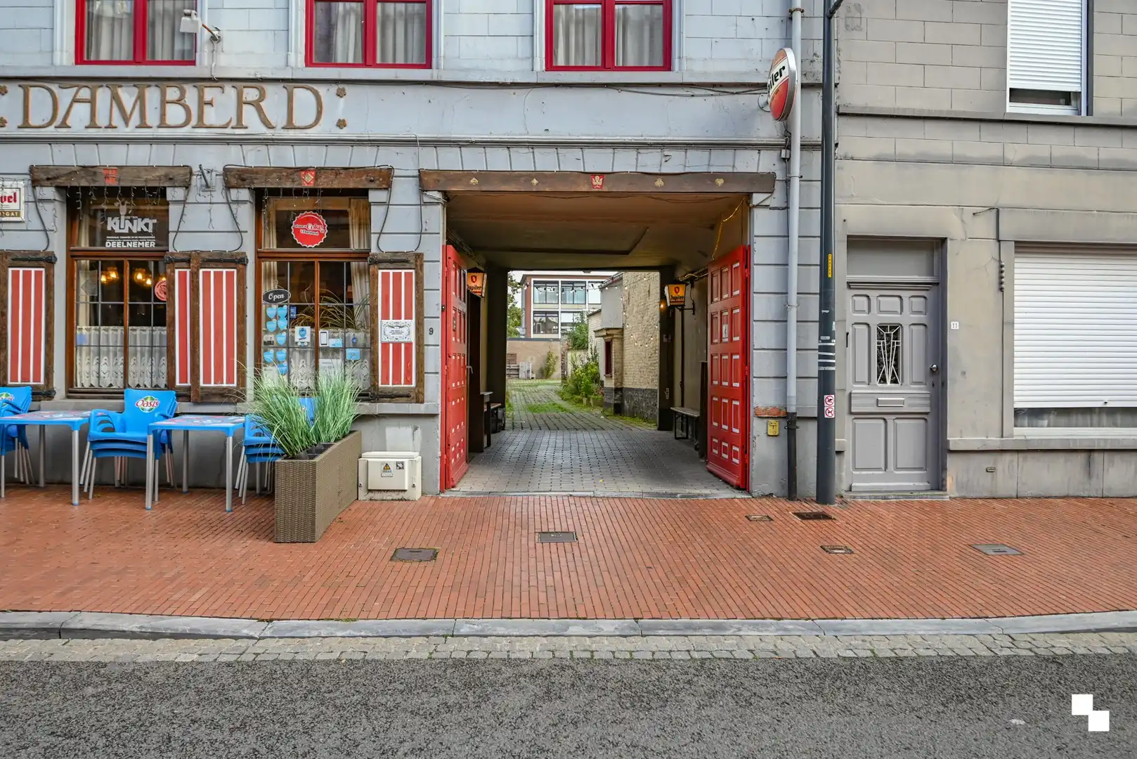 Garagebox (ca. 18m²) gelegen in centrum Izegem foto 8
