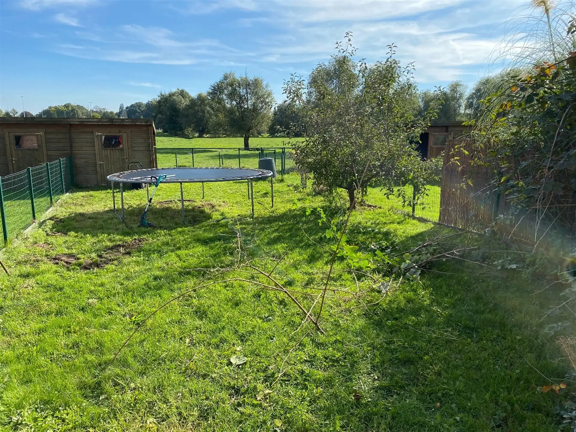 Gunstig gelegen ruime woning met onderhoudsvriendelijke tuin. foto 12