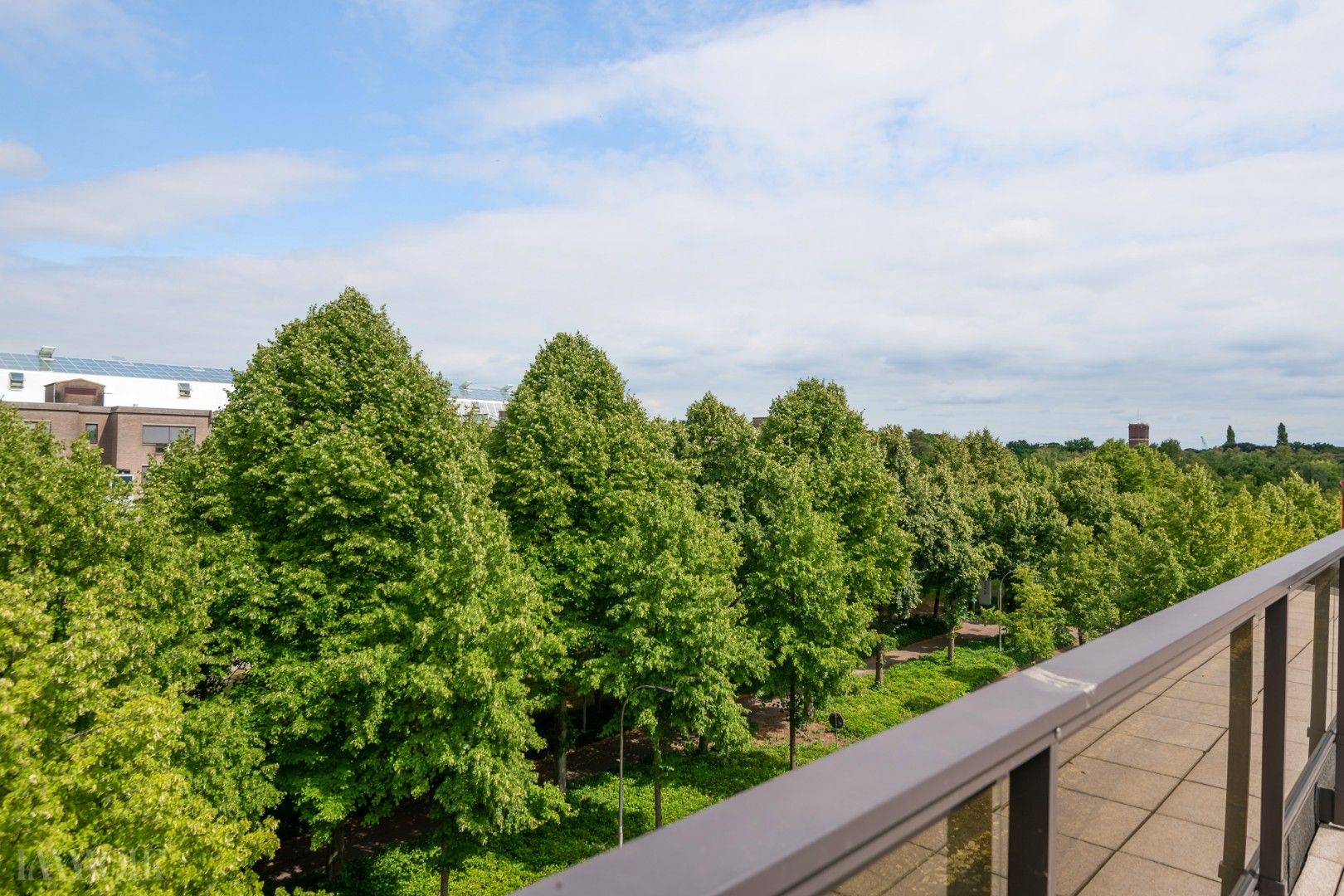 Penthouse met panoramische terrassen in het hartje van Brasschaat foto 12