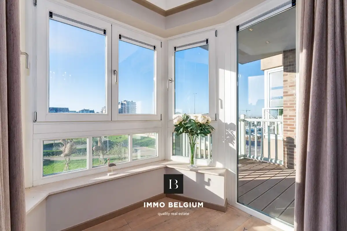 Prachtig appartement met ruim zonneterras aan de jachthaven foto 4