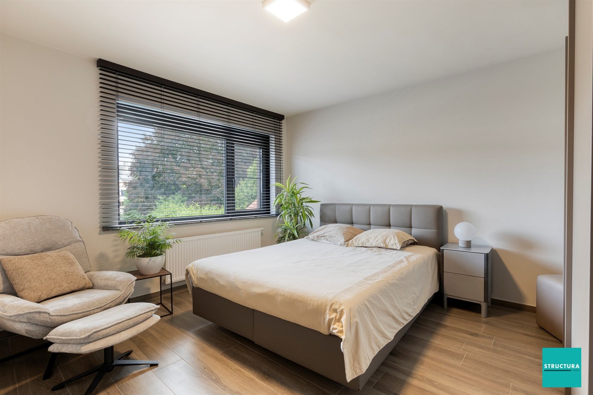 Gerenoveerde, energiezuinige woning in het centrum foto 16