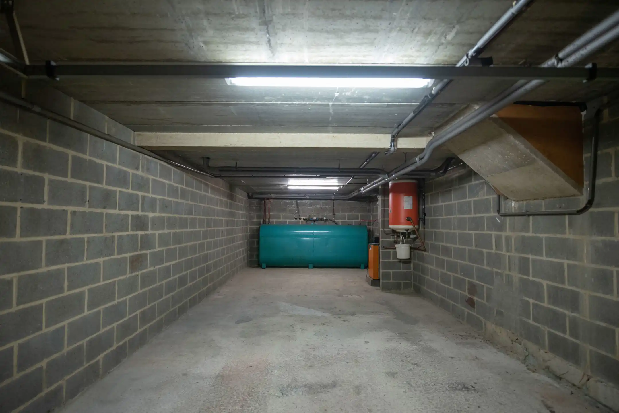 Gelijkvloerse woning met inpandige garage  foto 20