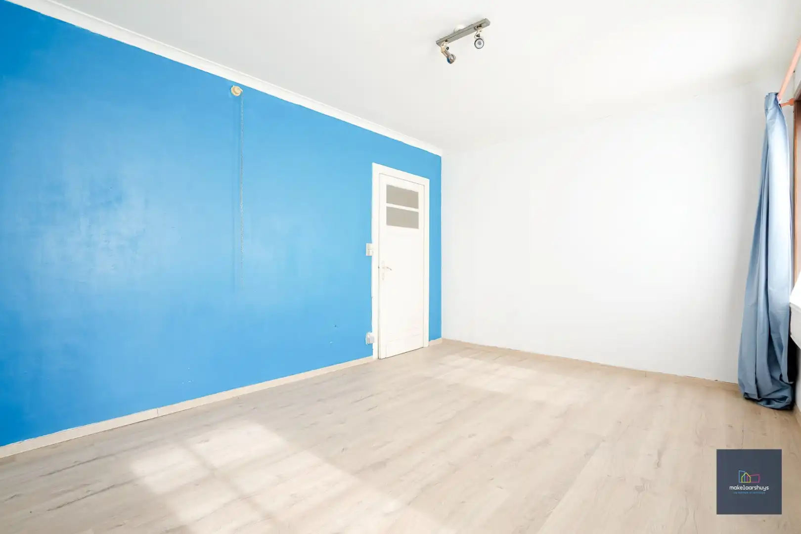 Ruime  halfopen bebouwing  met  zonnige tuin, terras en garage in Waarschoot  foto 20