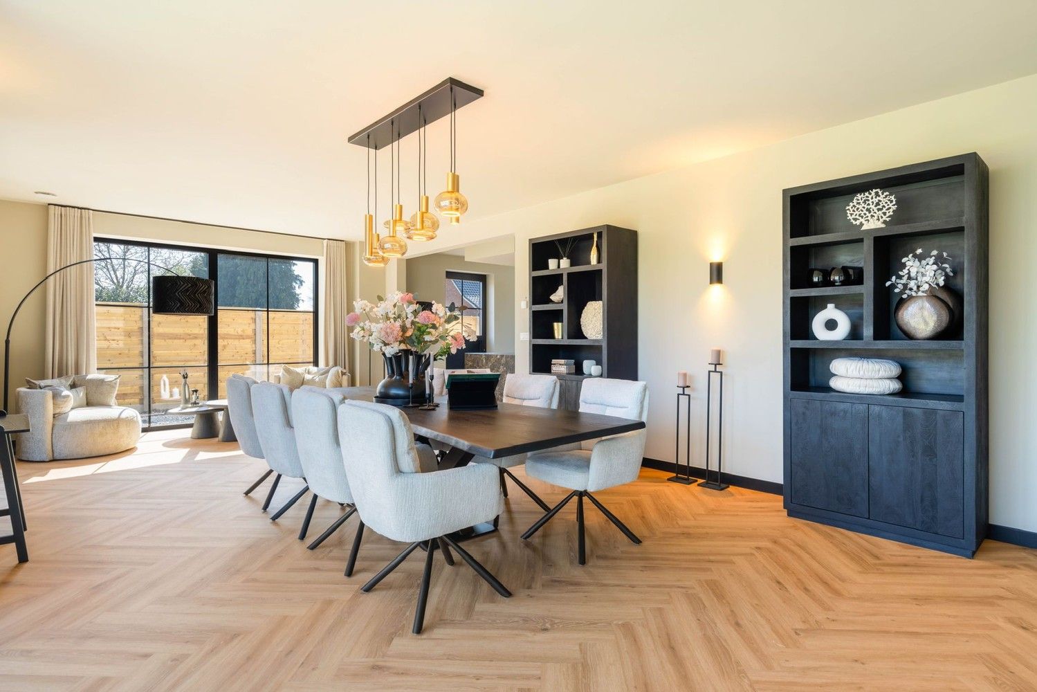 Prachtig luxueuze villa met hoogwaardige materialen in een doodlopende straat te Achel foto 7