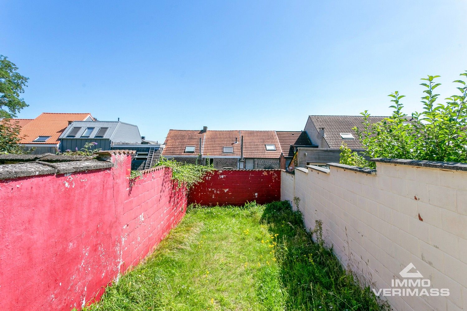 Gezellige woning te koop met 3 slaapkamers, bureel en stadstuin in Leuven centrum foto 3