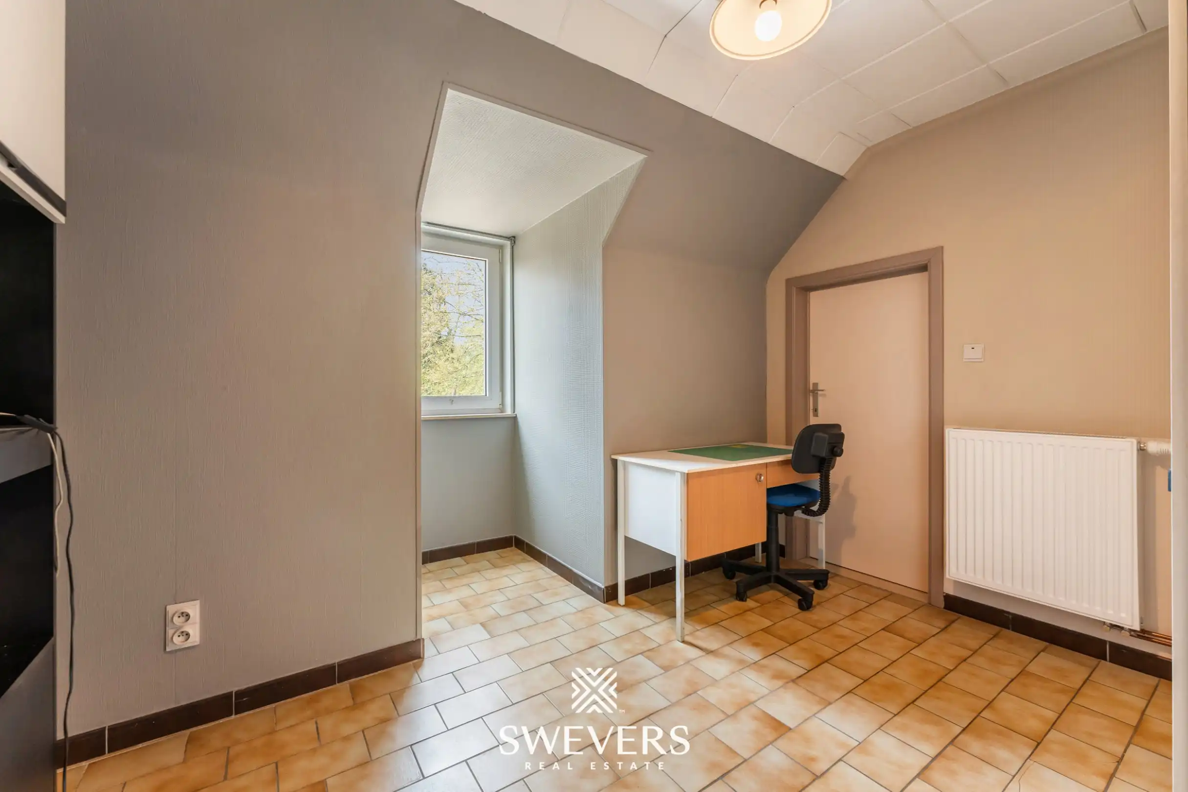 Ruime gezinswoning met 5 slaapkamers en open zicht op groen in Heusden-Zolder foto 24