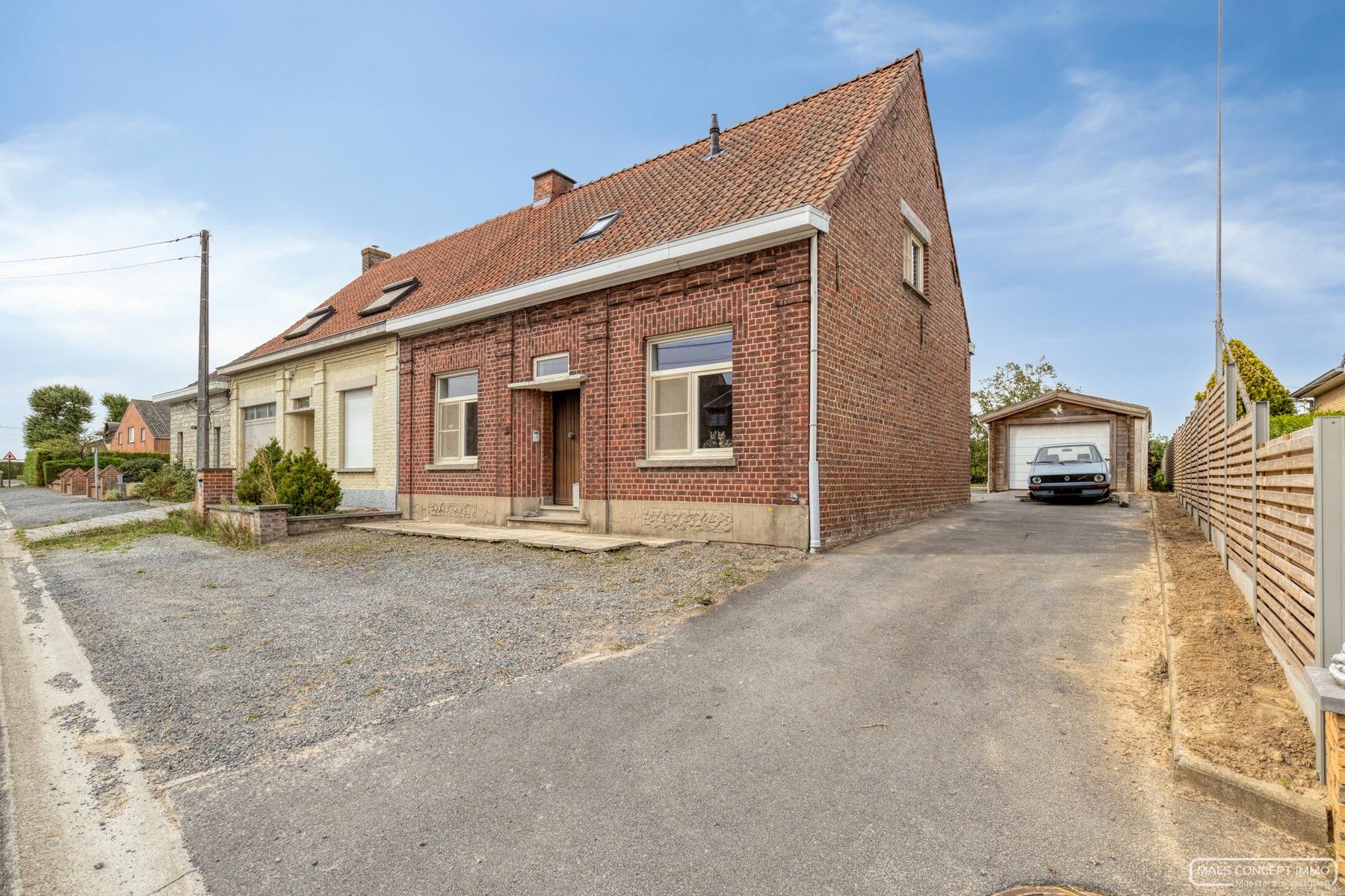 Halfopen woning met prachtig landelijk zicht op 622 m² foto 3
