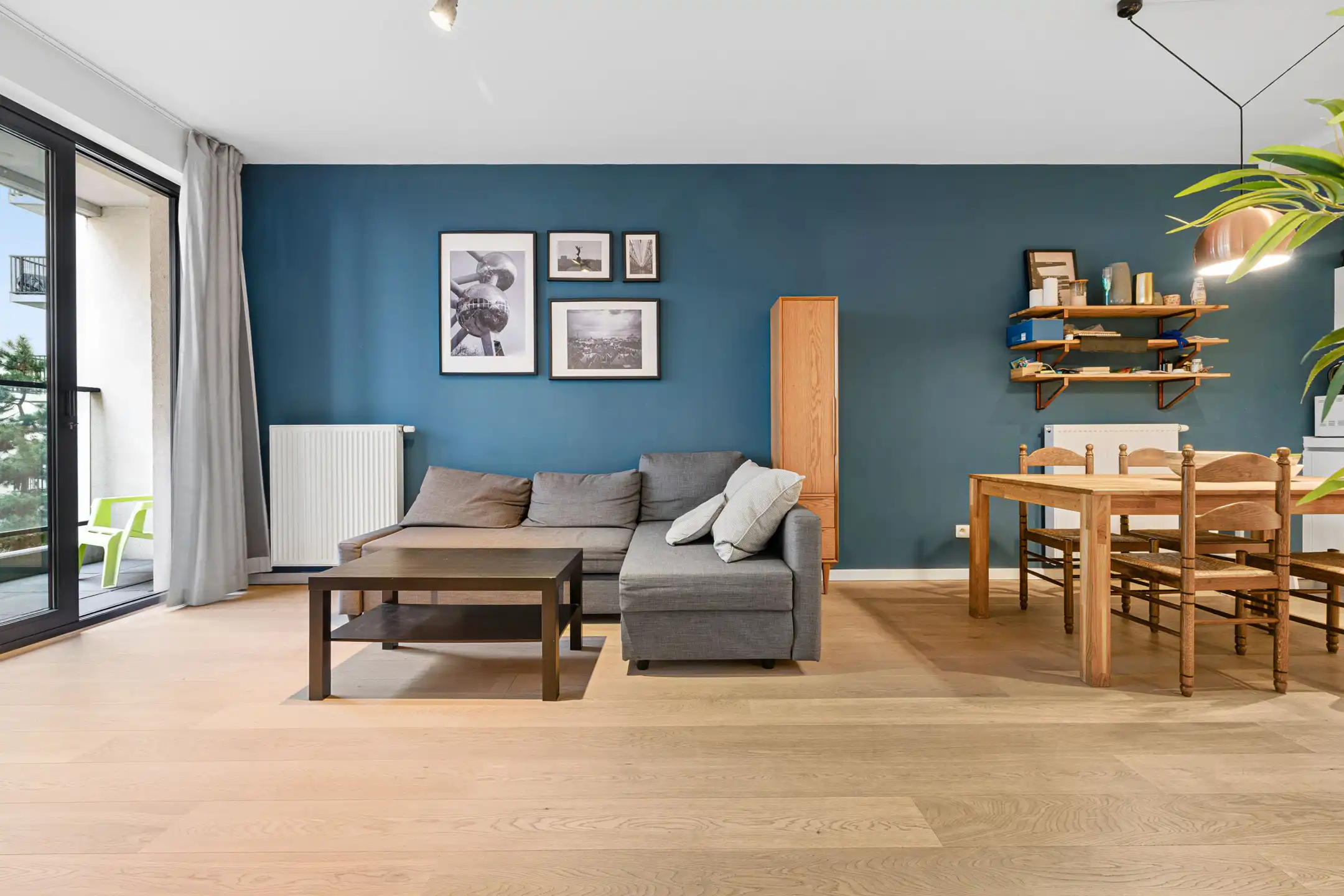 Gemeubileerd appartement met 1 slaapkamer + kelder foto 2