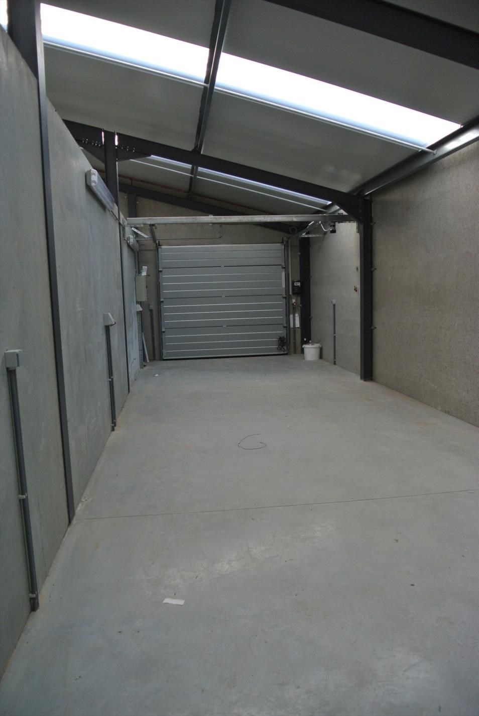 Opslagruimte (200 m²), Lichtervelde foto 12