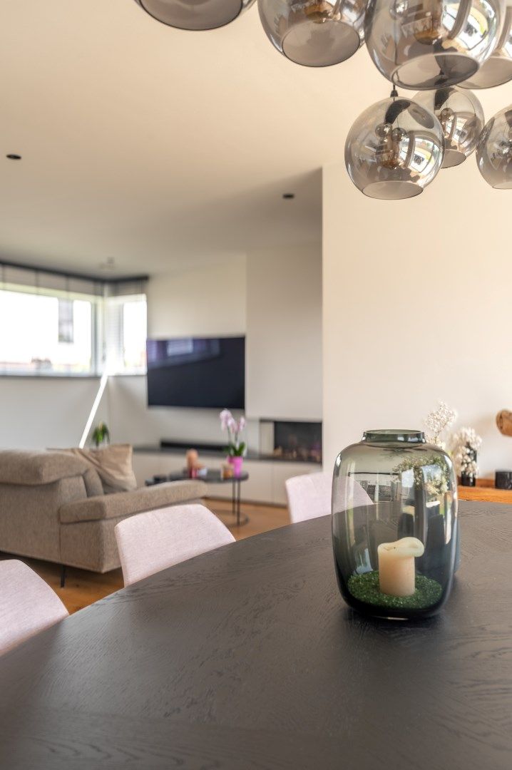 Luxueus afgewerkte alleenstaande woning op 481 m² foto 6