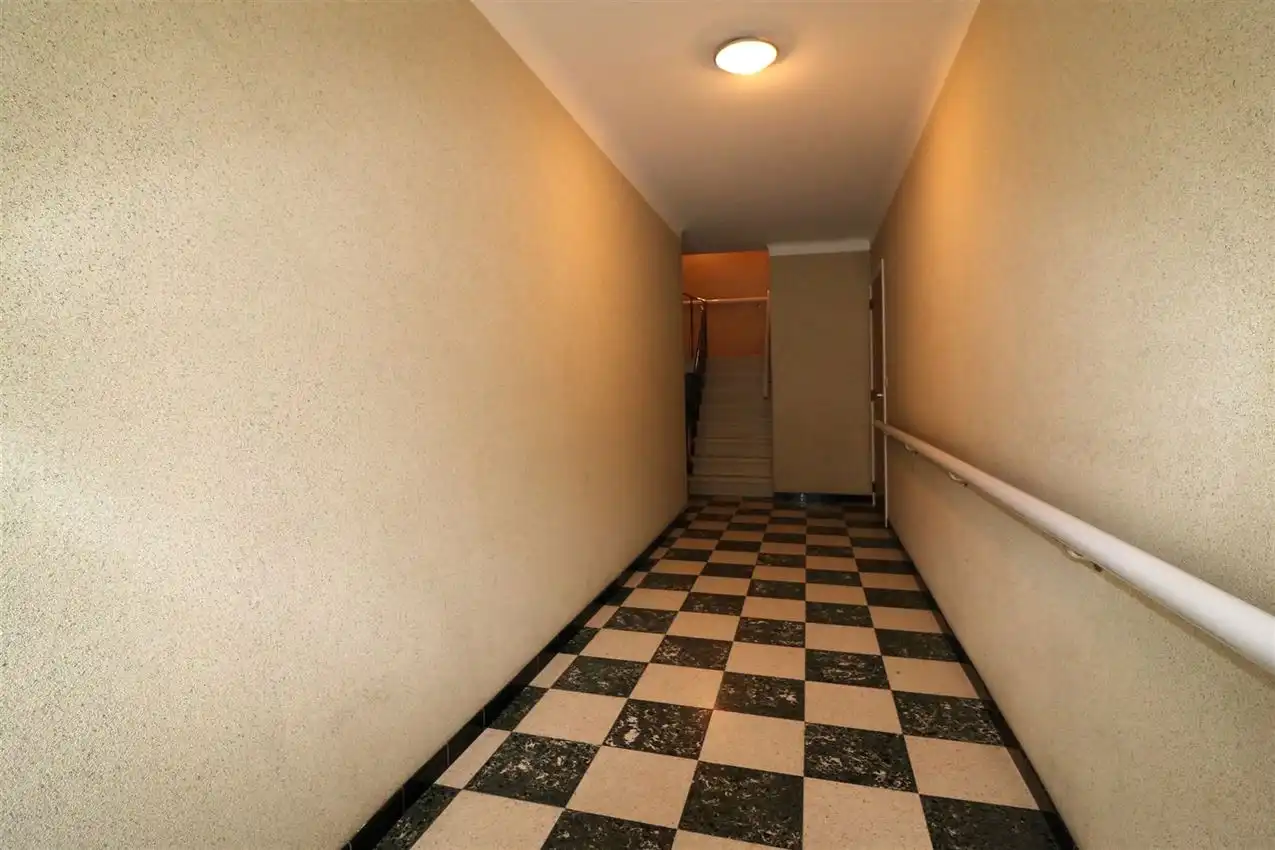 Appartement met 2 slaapkamers en garage te midden van centrum foto 21