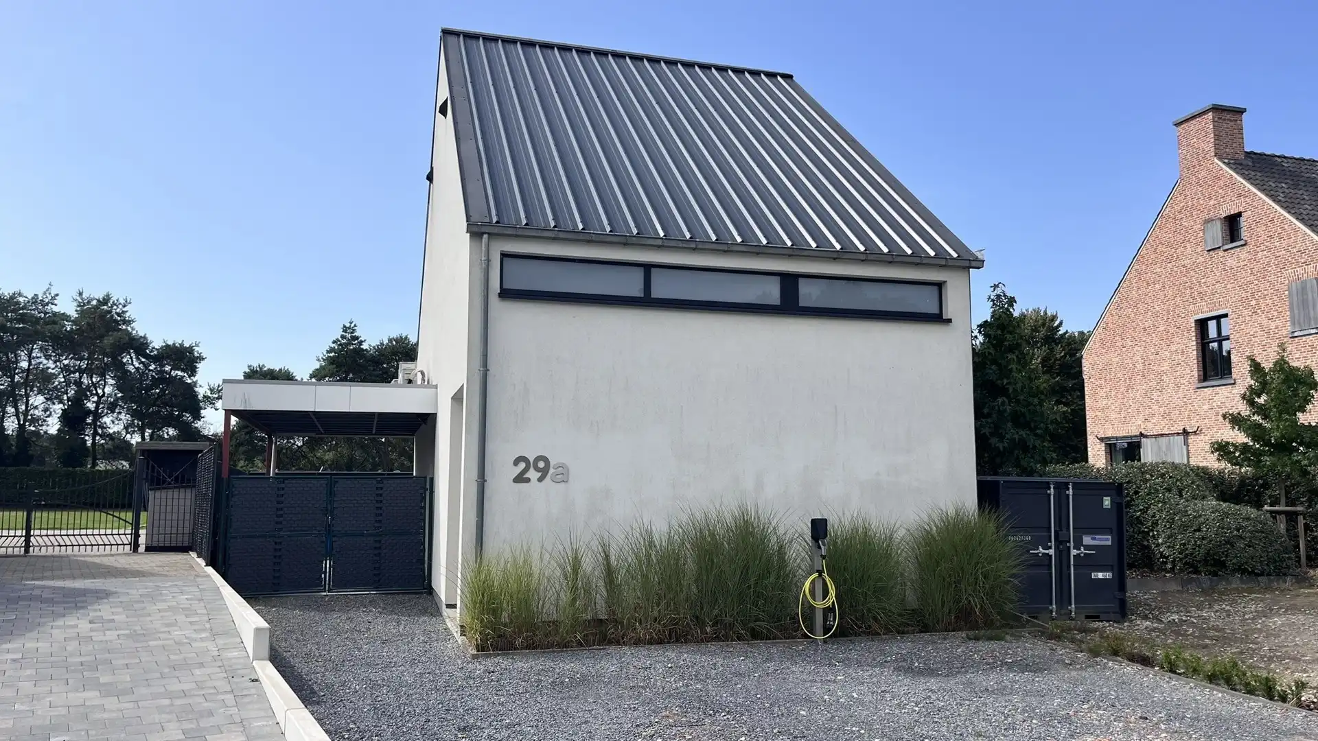 Recente, energiezuinige woning foto {{pictureIndex}}