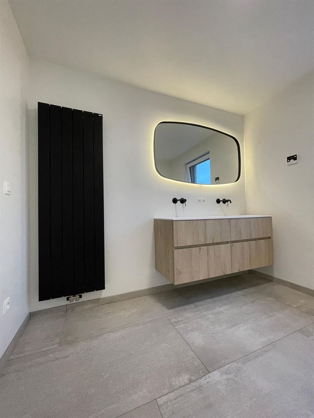 Nieuwbouwwoning 4slk - E10 op rustige ligging foto 15