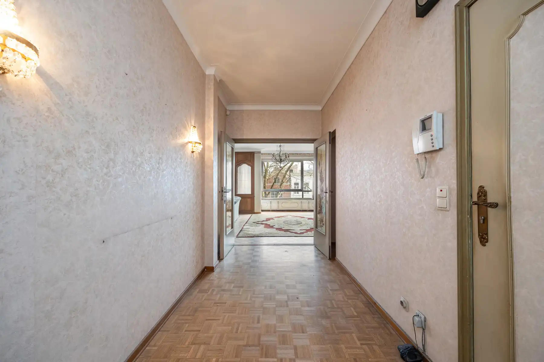 Riant 3 SLPK-app. (191m²) op de 3de verd. + autostaanplaats foto 12