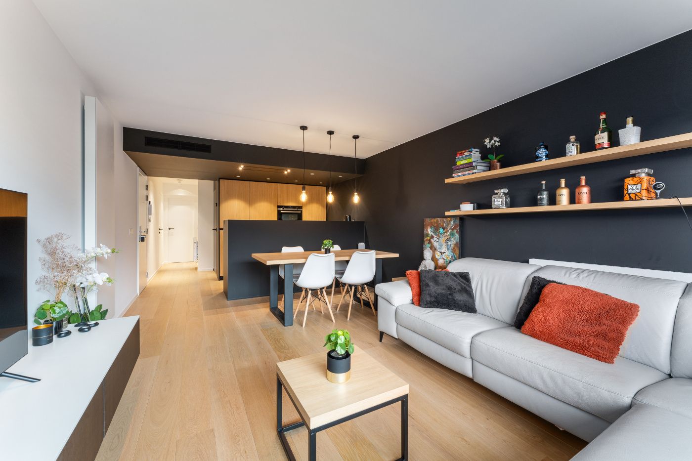 Luxueus gerenoveerd appartement met 2 slaapkamers vlakbij zee foto 5