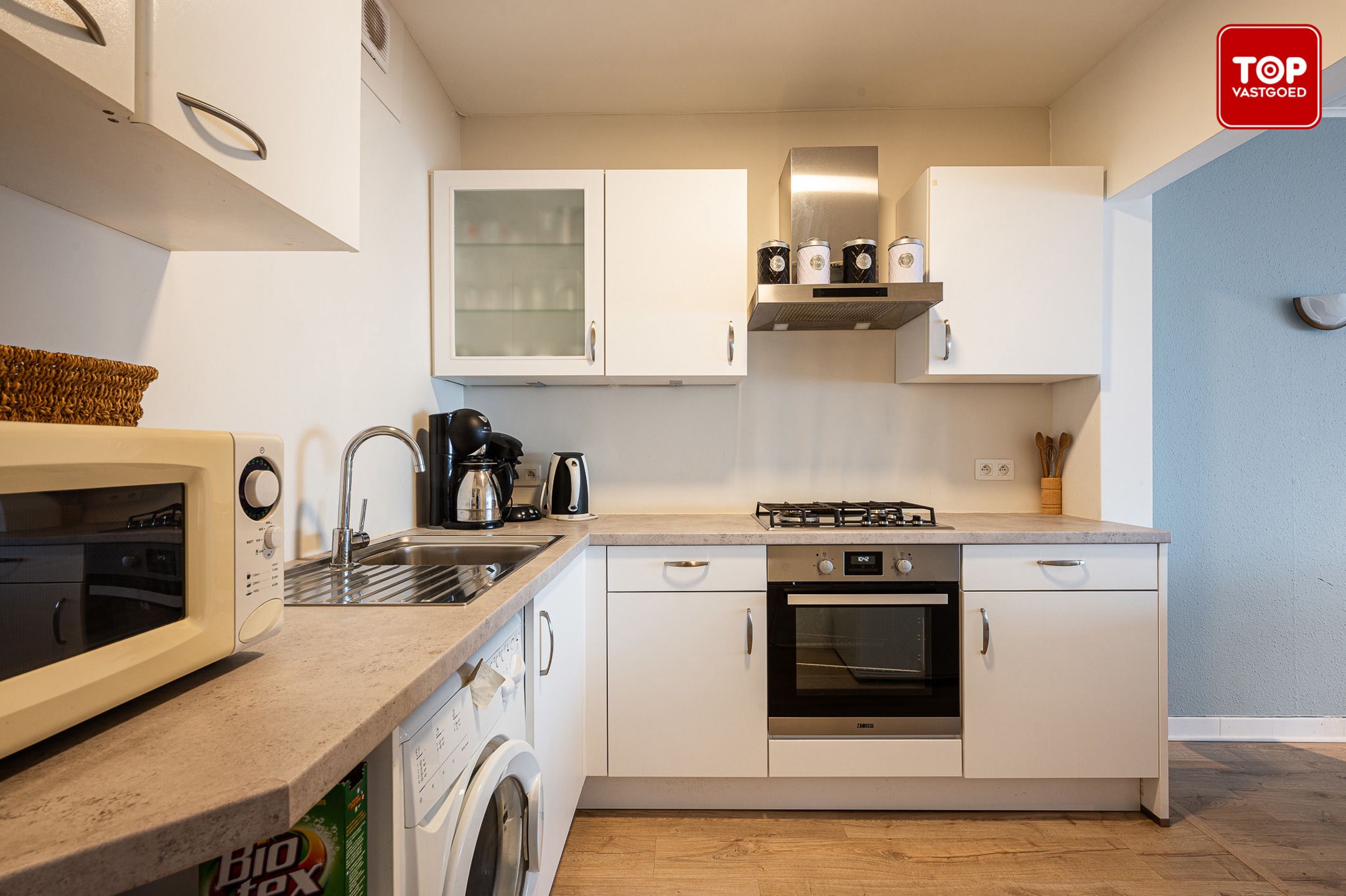 Instapklaar appartement met zeezicht op de zeedijk van koksijde foto 12