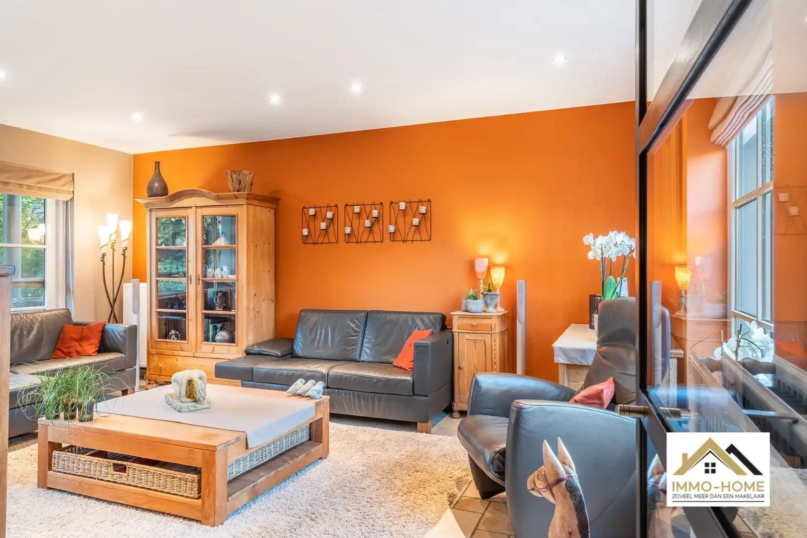 Prachtige woning met breed uitzicht op de tuin foto 18