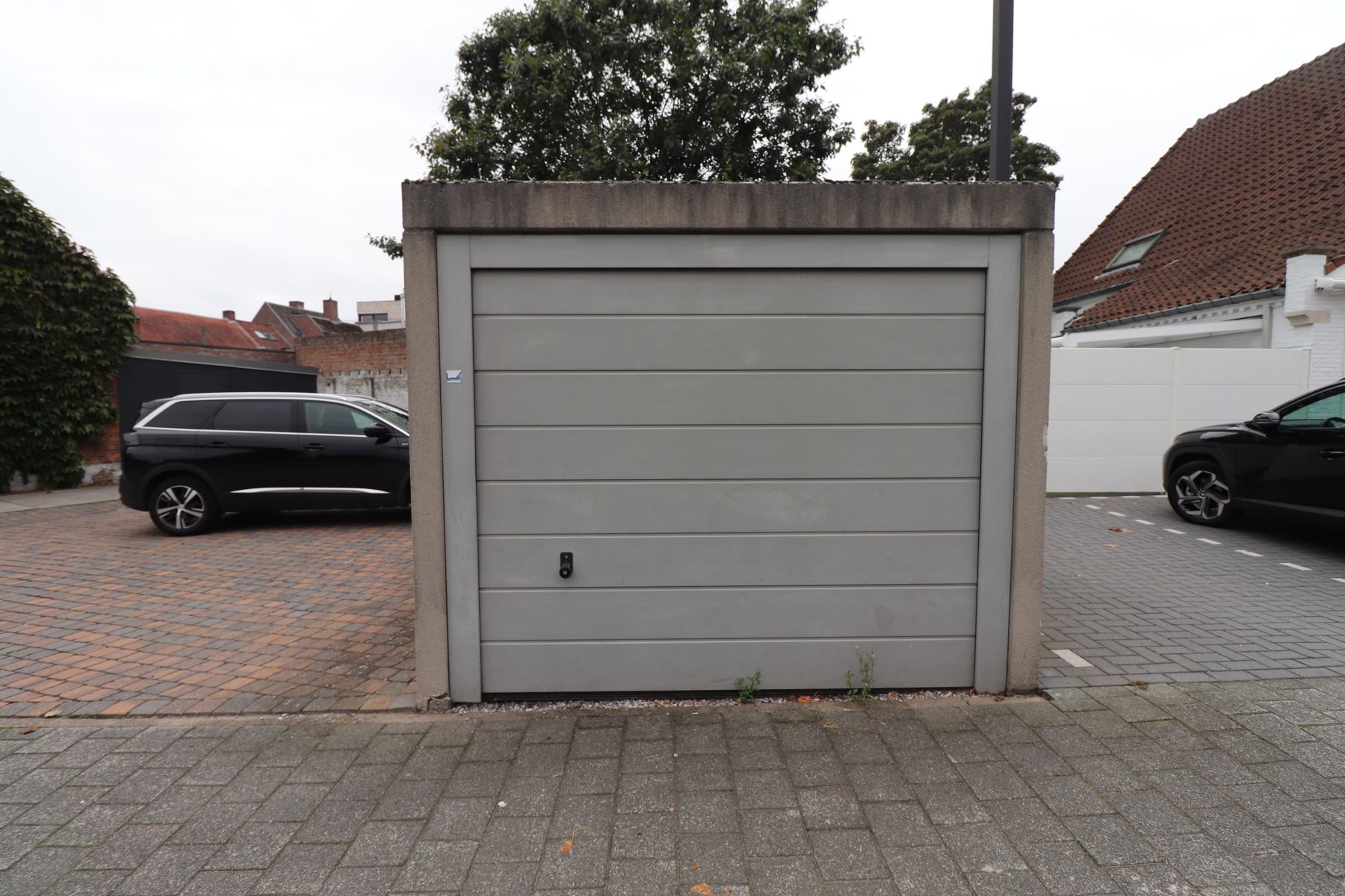 Gerenoveerde loft (2de en 3de verdieping) met terras (ca 28 m²), garage en fietsenberging. foto 22