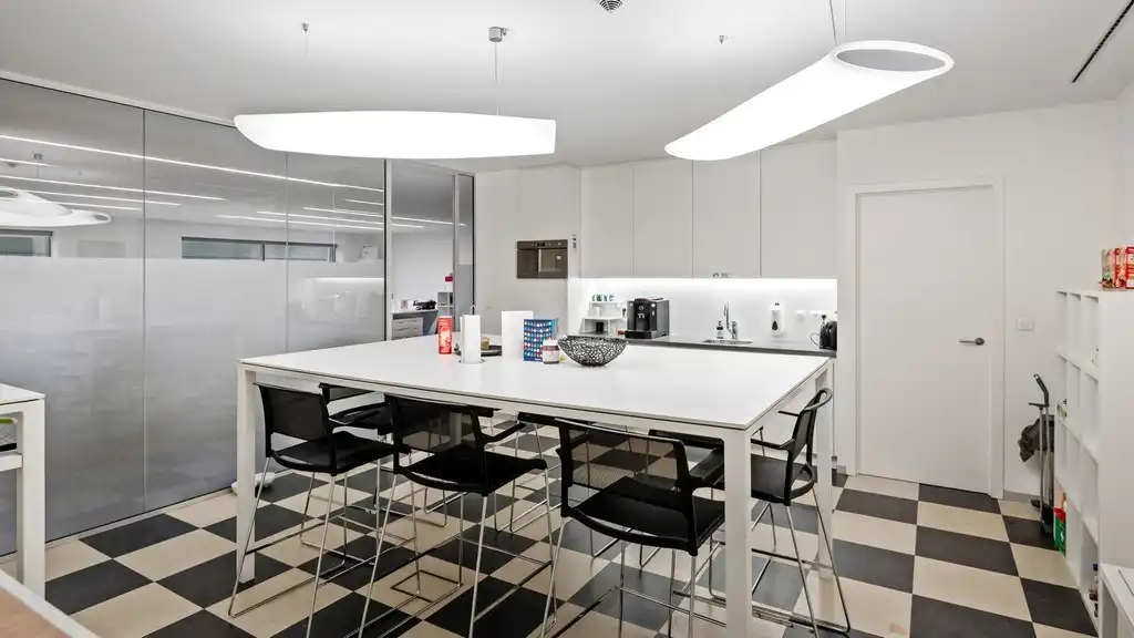 Moderne kantoren te koop nabij E19 in Kontich foto 14