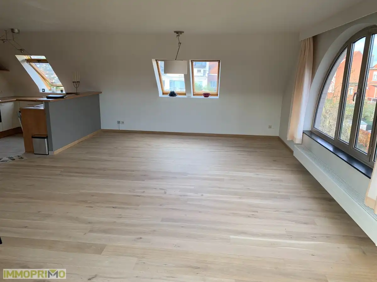 Rustig gelegen 2 slaapkamer appartement in een geliefde wijk te Wilrijk foto 4