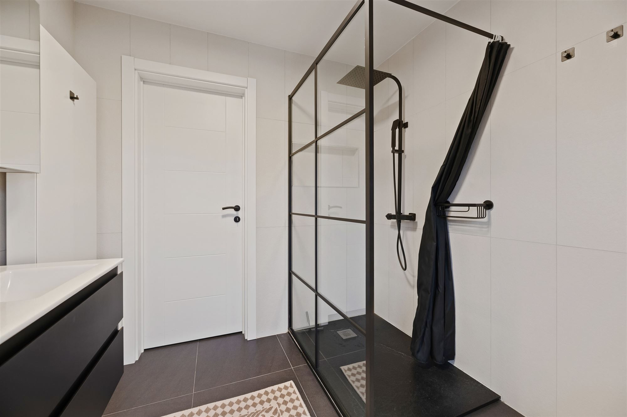 KNAP GERENOVEERDE WONING WONING MET 3SLAAPKAMERS OP EEN ZONNIG GEORIËNTEERD PERCEEL TE OOSTHAM foto 19