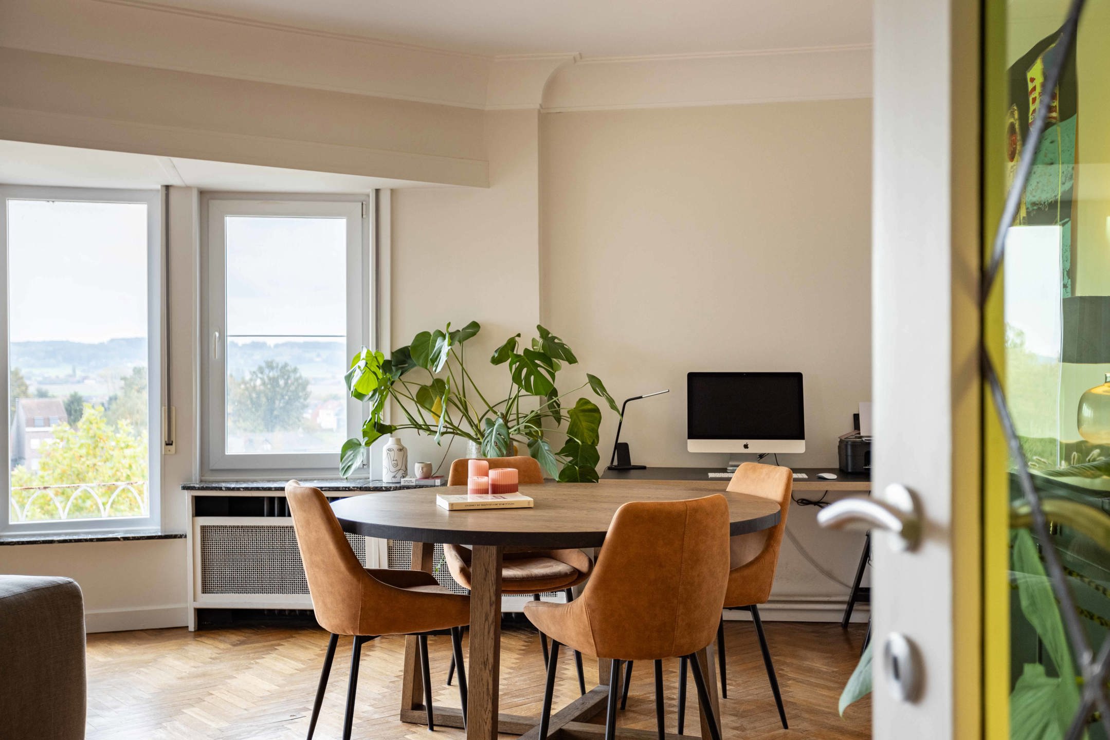 Lichtrijk appartement te koop in centrum Ronse foto 8