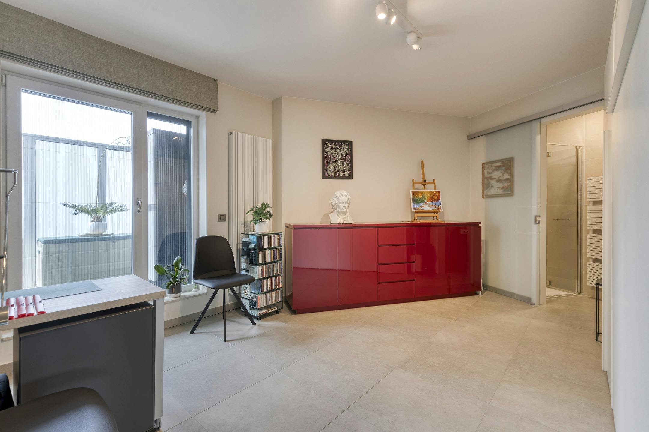 Instapklaar appartement met ruim terras in Koksijde dorp foto 8