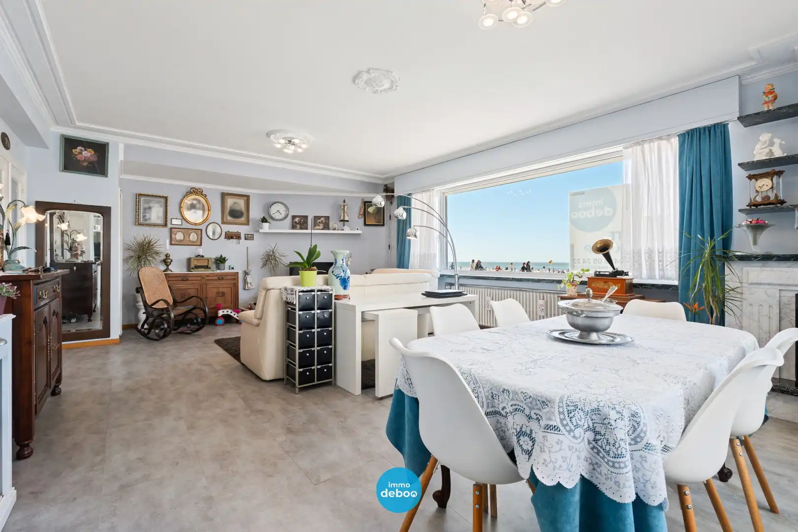 Instapklaar hoekappartement met frontaal zeezicht foto 3