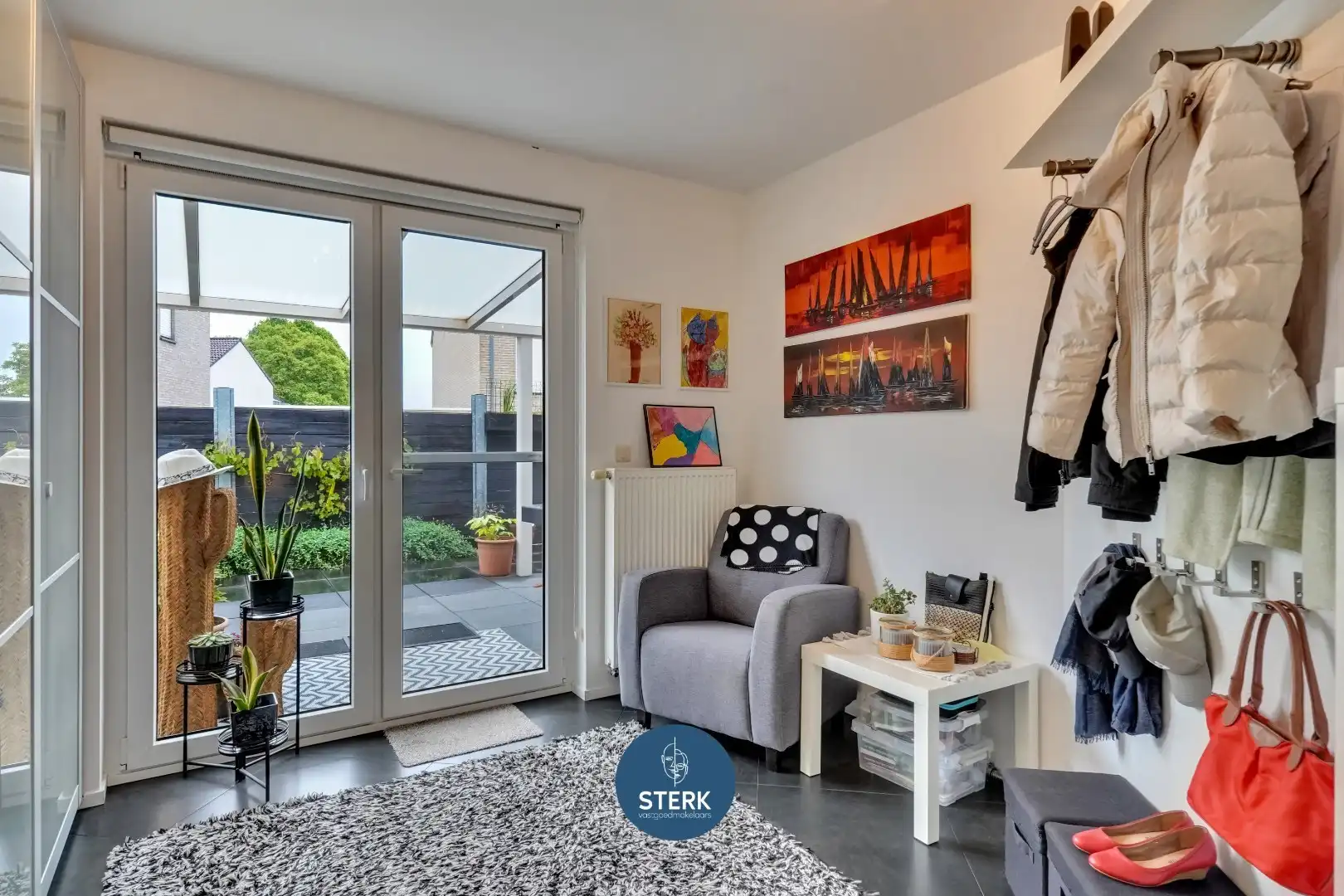 GELIJKVLOERSE WONING MET EPC LABEL A OP EEN RUSTIGE LOCATIE NABIJ MAASTRICHT !  foto 15