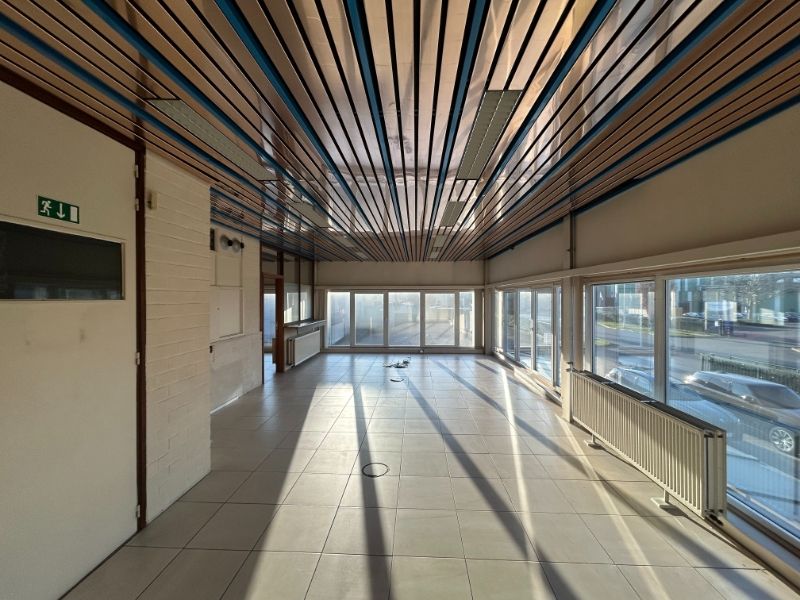 Ruime werkplaats / atelier met kantoren op topligging nabij UZ Gent foto 17