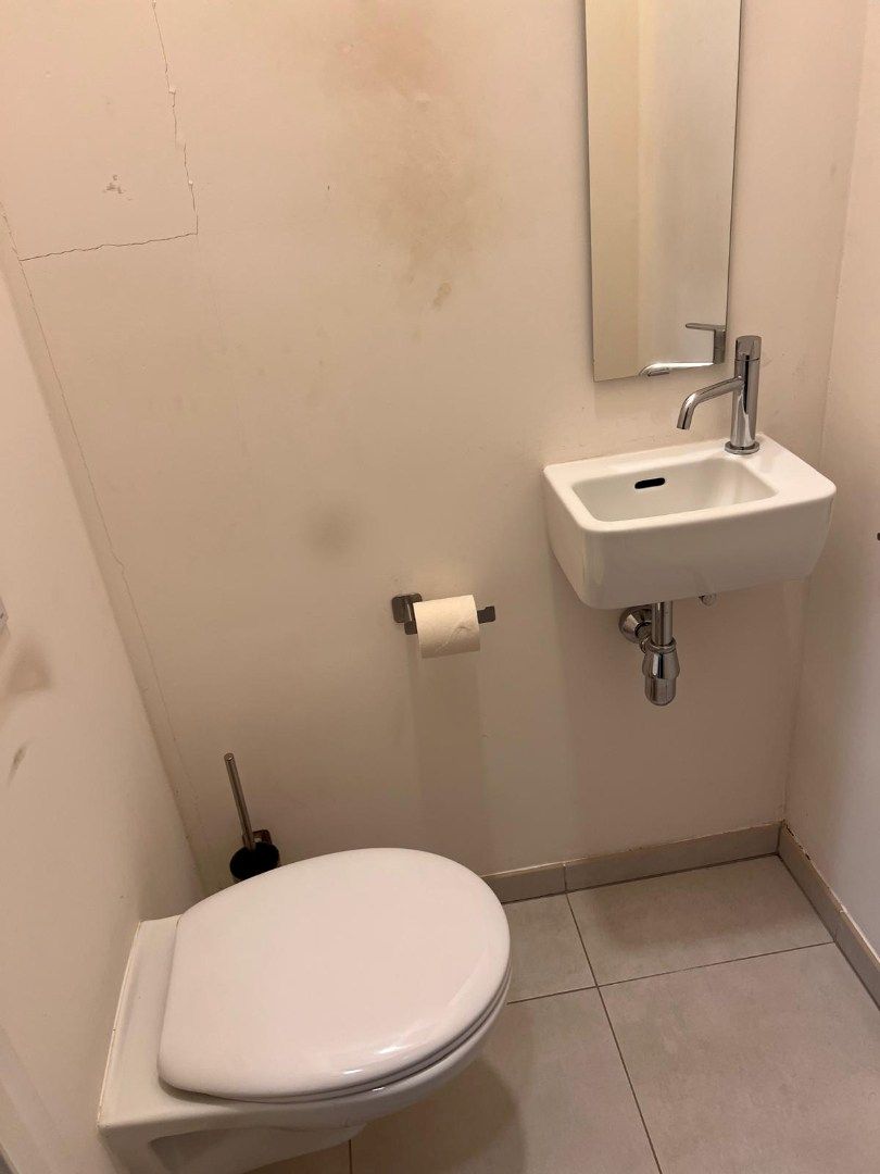 Recente studio (A1.5) op de eerste verdieping met terras en garagebox mogelijk foto 9