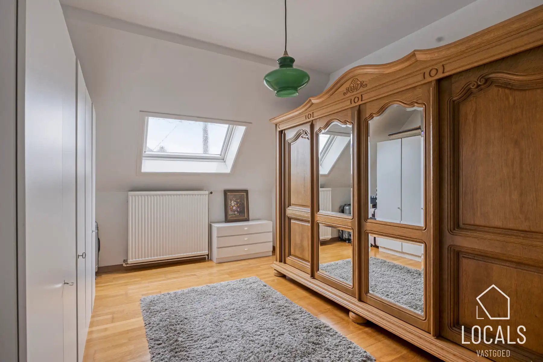 Charmante woning op een topligging in Denderhoutem foto 11