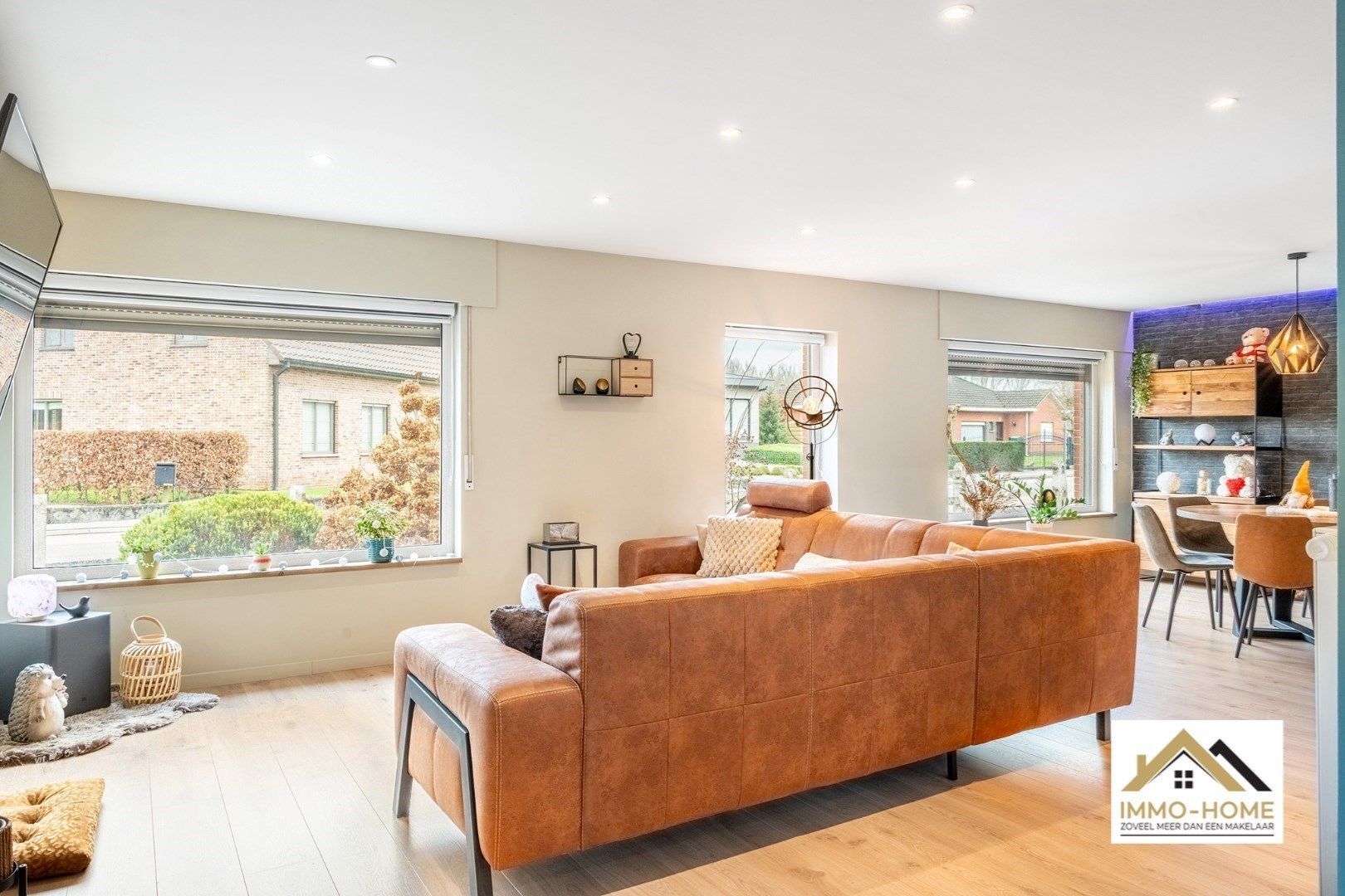 Ruime gerenoveerde woning met ruime grond!  foto 10