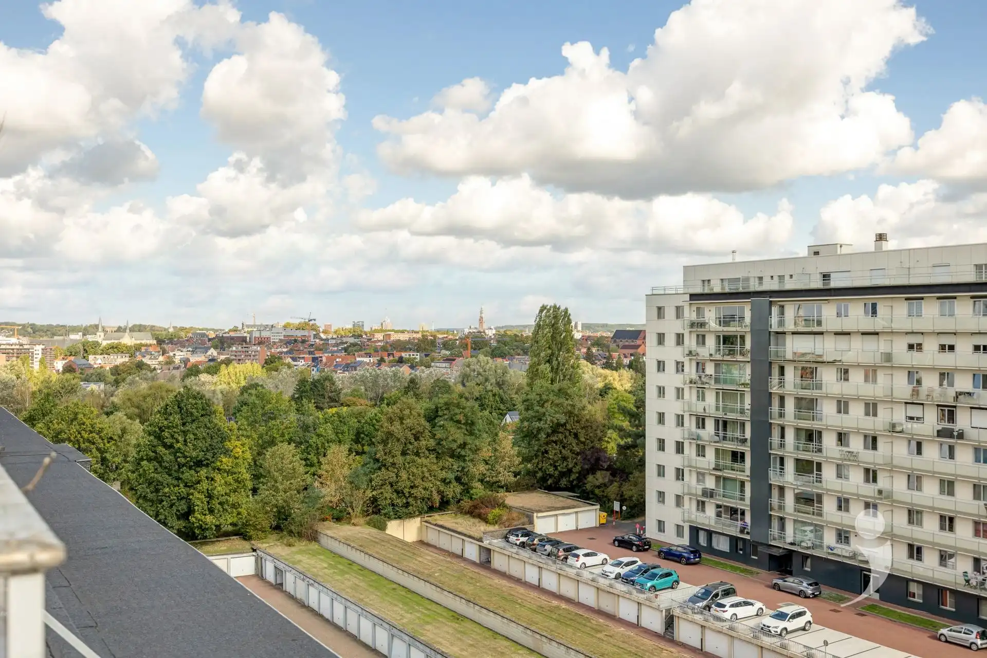 Gerenoveerde studio met groot terras en prachtig uitzicht in Heverlee foto 17